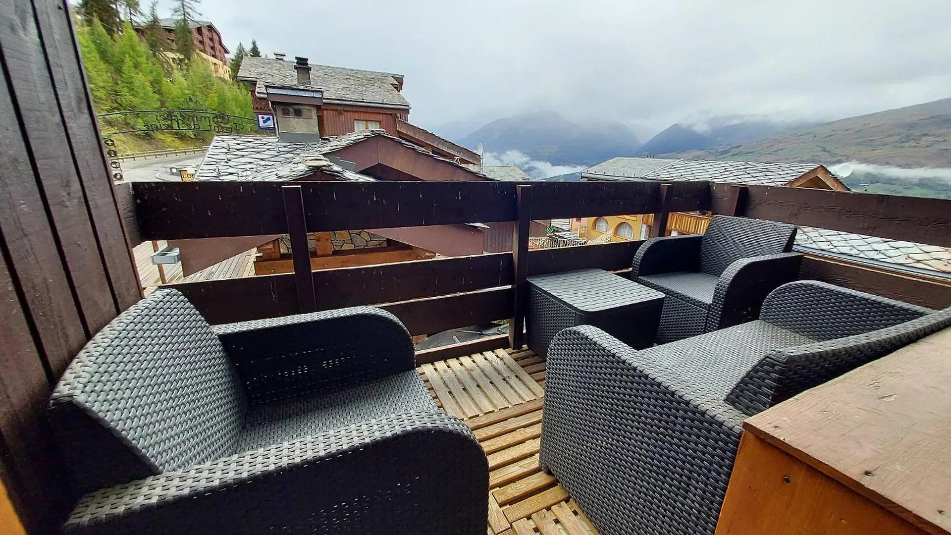 Charmant 2P, 5 Pers, Centre La Plagne, Parking, Casier A Skis - Fr-1-353-127 0*, La Plagne-Tarentaise France