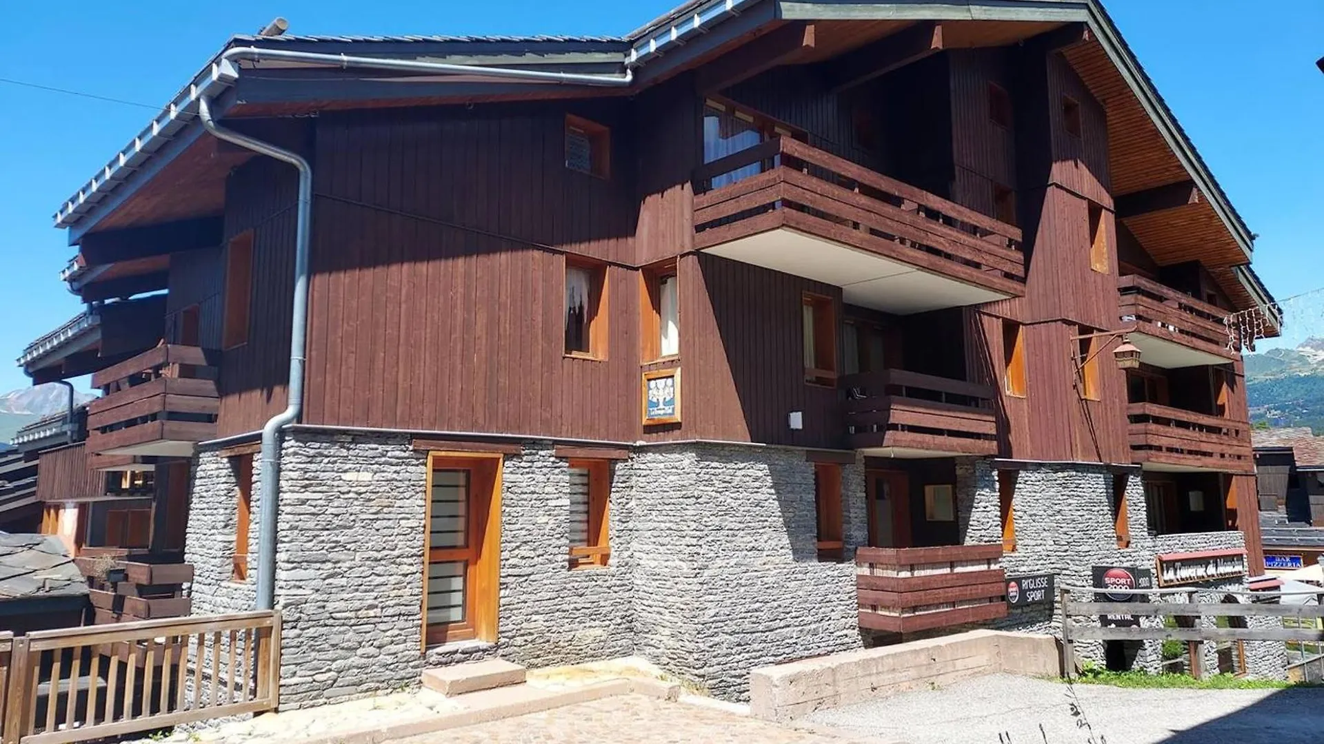 Charmant 2P, 5 Pers, Centre La Plagne, Parking, Casier A Skis - Fr-1-353-127 France